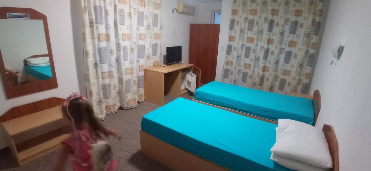 Хотел Милев Kiten  Eksteriør billede